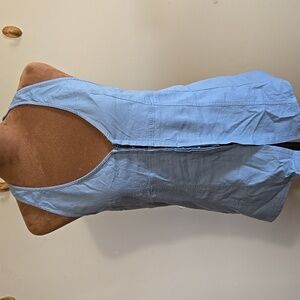 T26 NET Urban Outfitters Light Blue Halter Top Linen Blend Sz Md Stretch Hooks